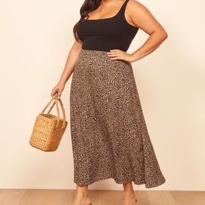 Reformation Bea Midi Skirt in Leopard Bengal 14